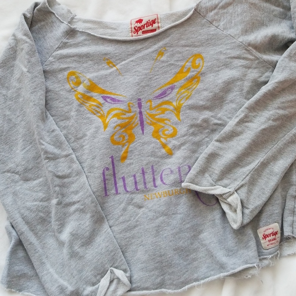 NWOT Sweatshirt. 002
